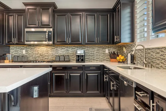 $859,900 | 954 Orange Blossom Avenue, Manteca, CA 95337