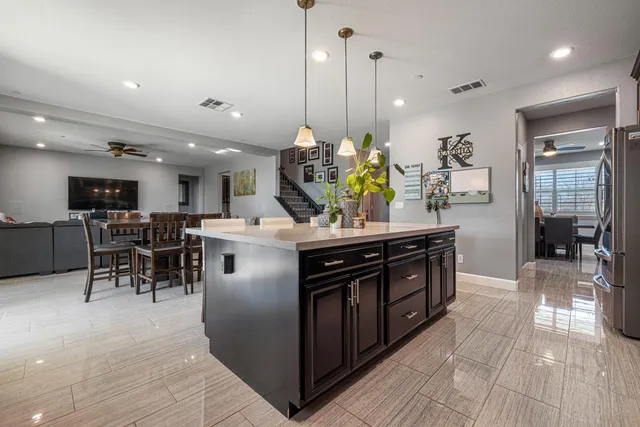 $859,900 | 954 Orange Blossom Avenue, Manteca, CA 95337