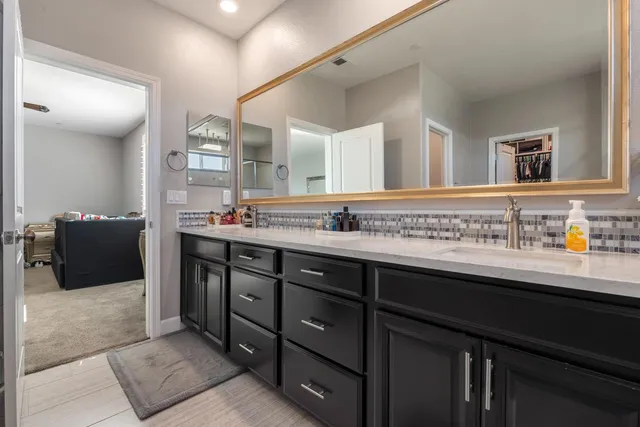 $859,900 | 954 Orange Blossom Avenue, Manteca, CA 95337