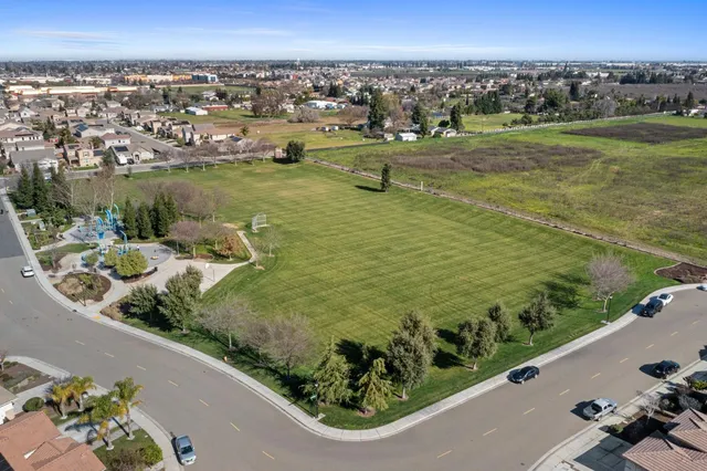 $859,900 | 954 Orange Blossom Avenue, Manteca, CA 95337