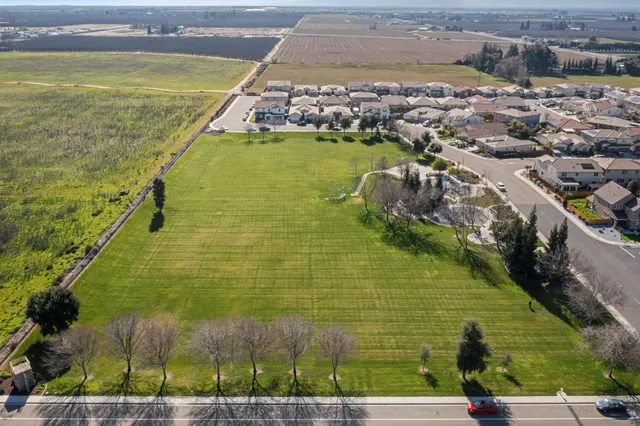 $859,900 | 954 Orange Blossom Avenue, Manteca, CA 95337