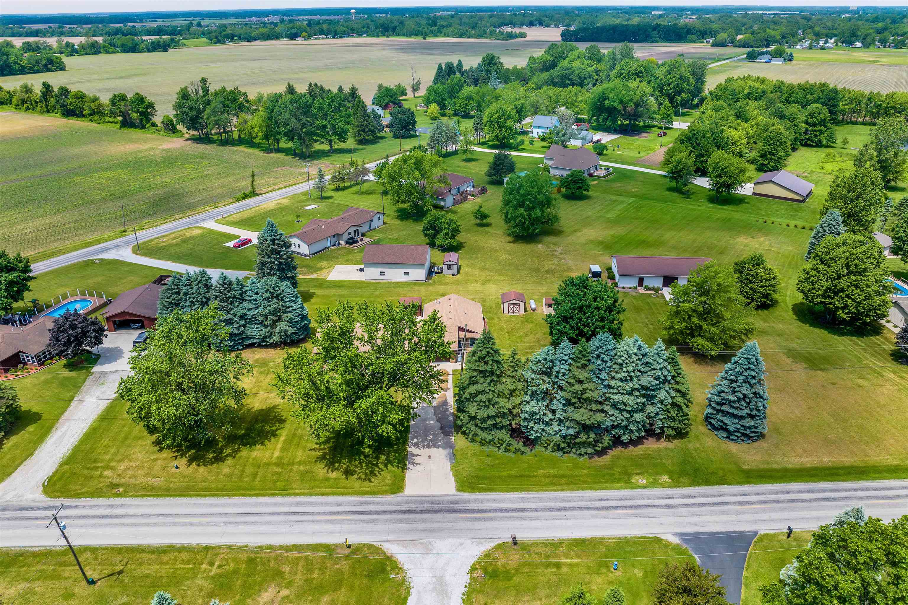 14684 Dixon Road Dundee, MI 48131 - Photo 37 of 42 50150953-388533A4-CC1A-4829-9700-F358CDDA54D1.JPG