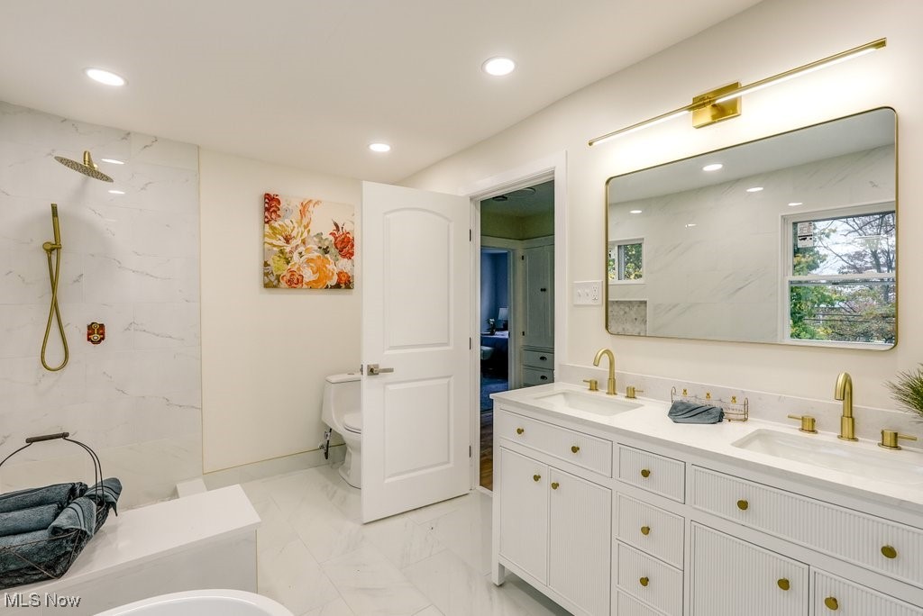 3238 Yorkshire Road Cleveland, OH 44118 - Photo 21 of 33 Gallery Image 21