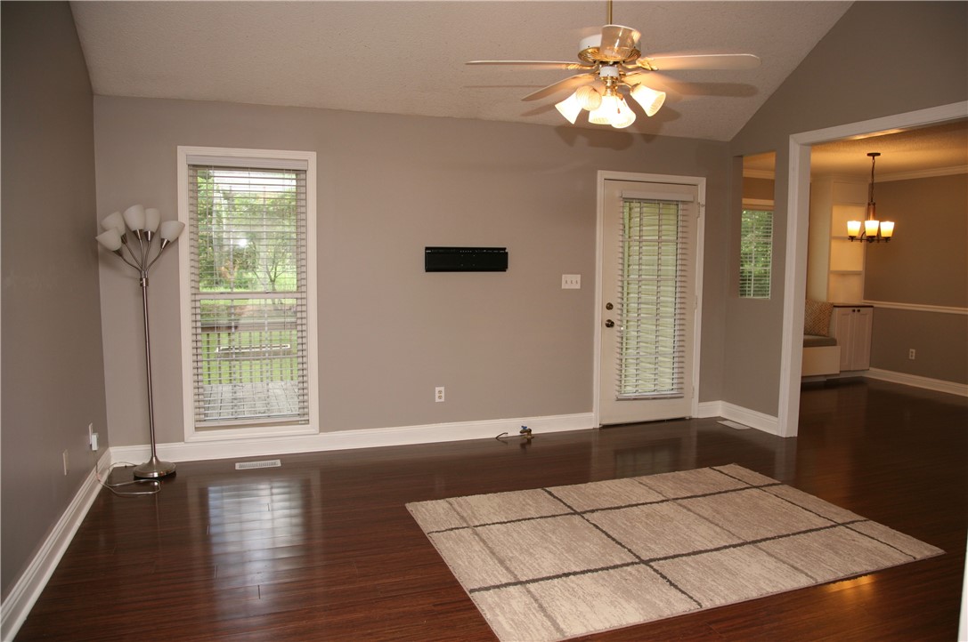 208 Old Colony Road Anderson, SC 29621 - Photo 4 of 18