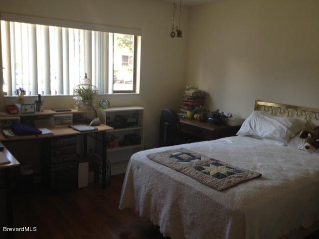 2696 Golf Lake Circle, Unit 313 Melbourne, FL 32935 - Photo 8 of 12 BEDROOM TWO OR OFFICE