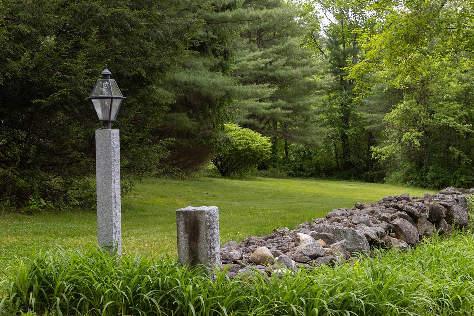 860 Briar Hill Road Hopkinton, NH 03229 - Photo 11 of 47