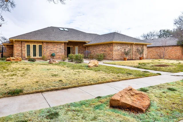 $489,000 | 9303 Salisbury Avenue, Lubbock, TX 79424