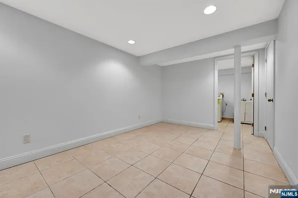 $4,500 | 153 Columbus Avenue, Closter, NJ 07624