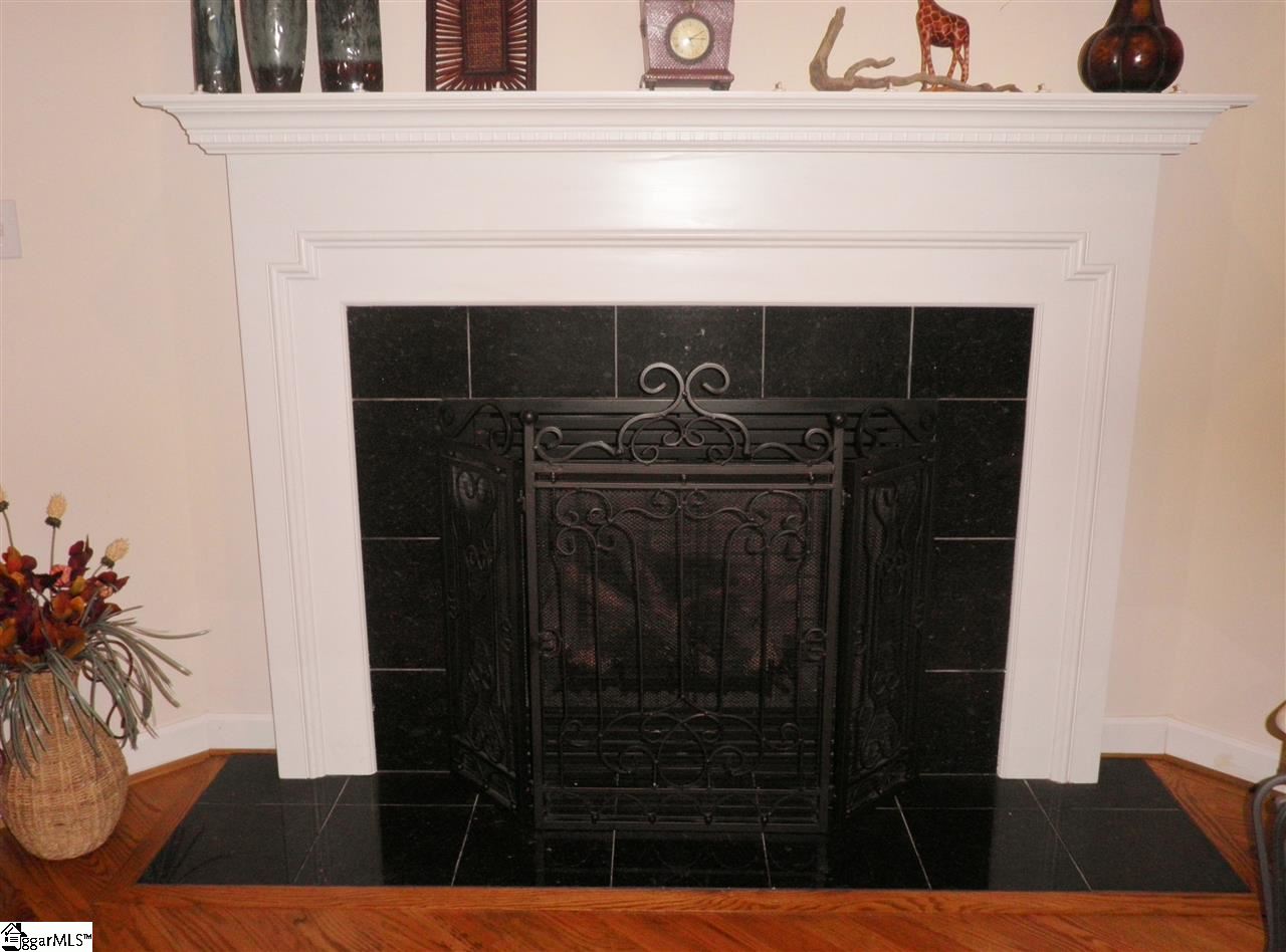 316 Couch Lane Easley, SC 29642 - Photo 5 of 34 Gallery Image 5