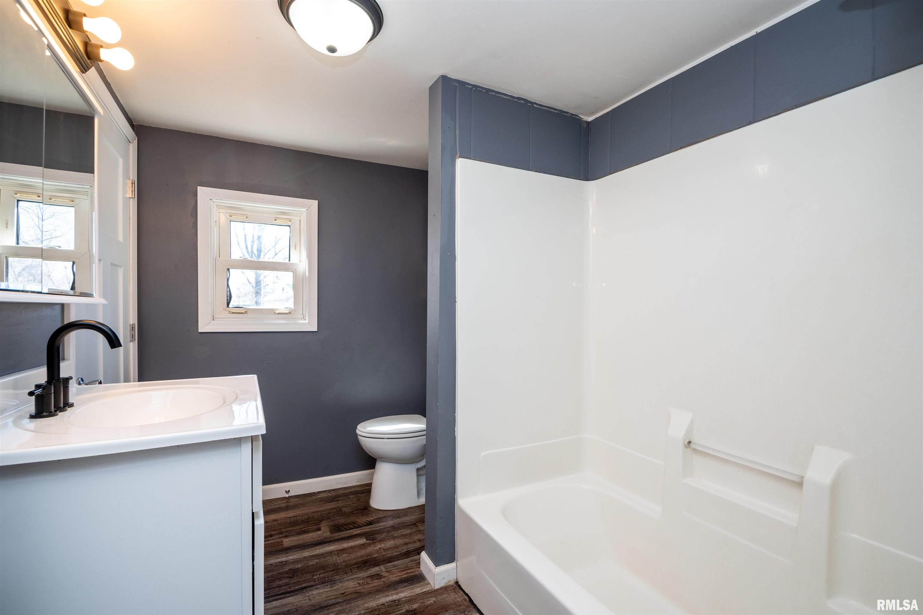 3500 Bloomington Road East Peoria, IL 61611 - Photo 22 of 33