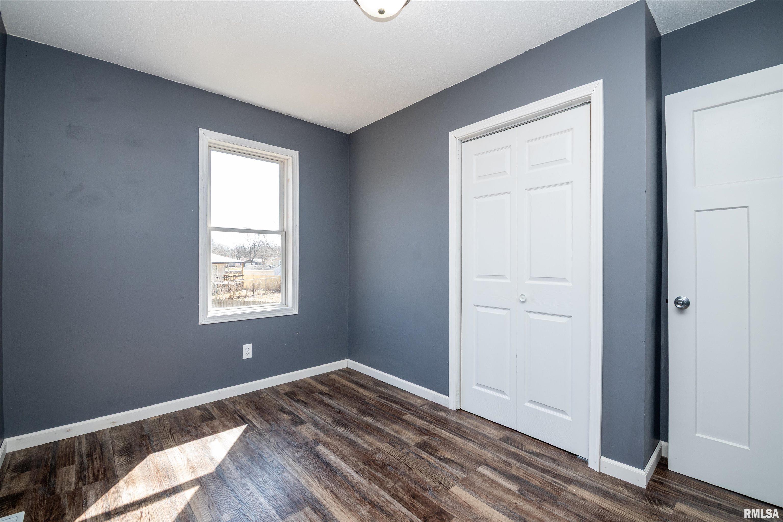 3500 Bloomington Road East Peoria, IL 61611 - Photo 30 of 33