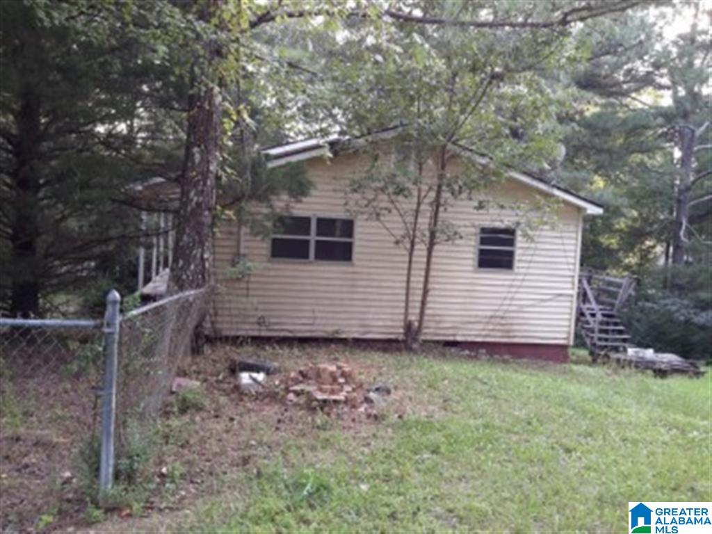 487 Lehigh Road Trafford, AL 35172 - Photo 2 of 11