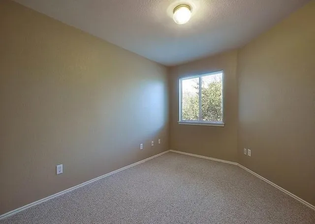 $3,000 | 6150 Jumano Lane, Austin, TX 78749