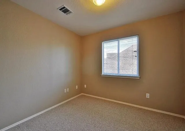 $3,000 | 6150 Jumano Lane, Austin, TX 78749