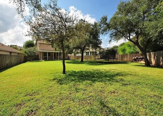 $3,000 | 6150 Jumano Lane, Austin, TX 78749