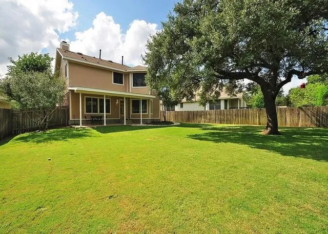 $3,000 | 6150 Jumano Lane, Austin, TX 78749