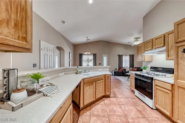 $1,400 | 6255 Dan Blocker Avenue, Unit 101, Henderson, NV 89011