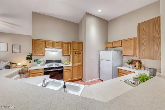$1,400 | 6255 Dan Blocker Avenue, Unit 101, Henderson, NV 89011