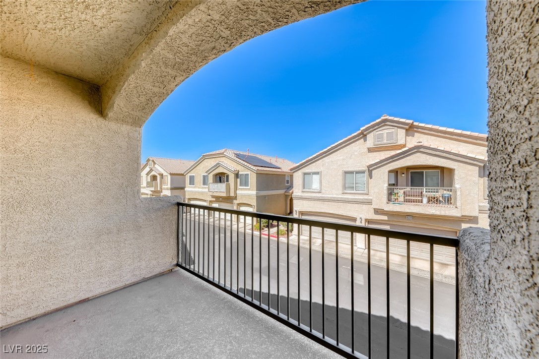 6255 Dan Blocker Avenue, Unit 101 Henderson, NV 89011 - Photo 33 of 43