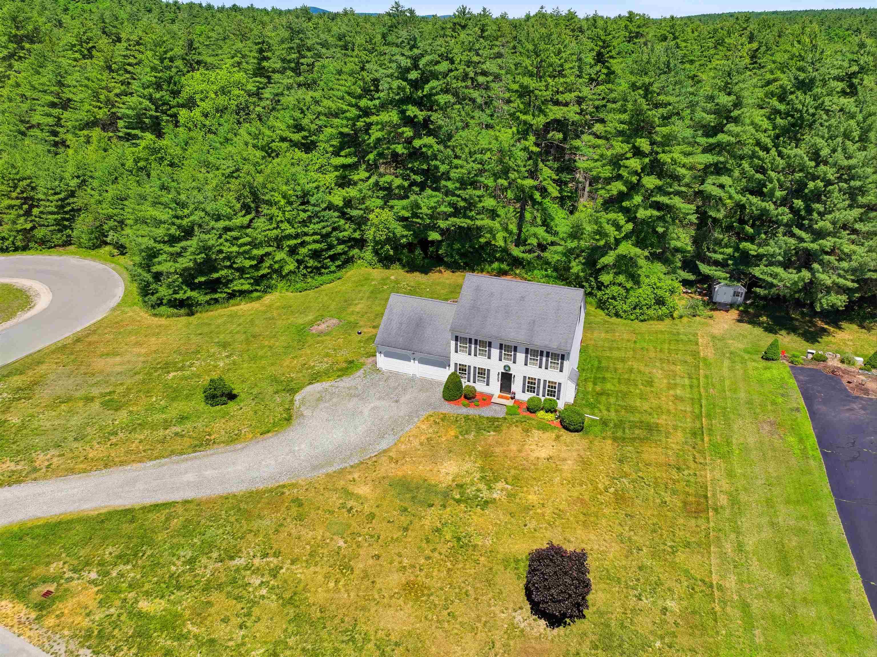 14 Faucher Road Londonderry, NH 03053 - Photo 43 of 47
