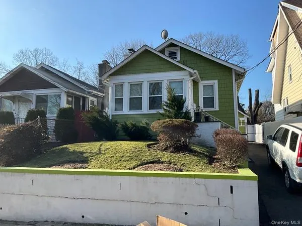 $475,000 | 15 Washington Boulevard, Mount Vernon, NY 10550