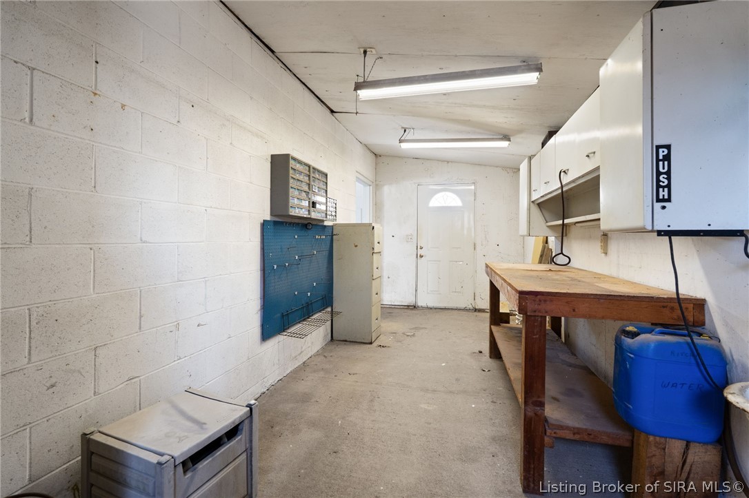 7368 West Relender Road Georgetown, IN 47122 - Photo 17 of 61