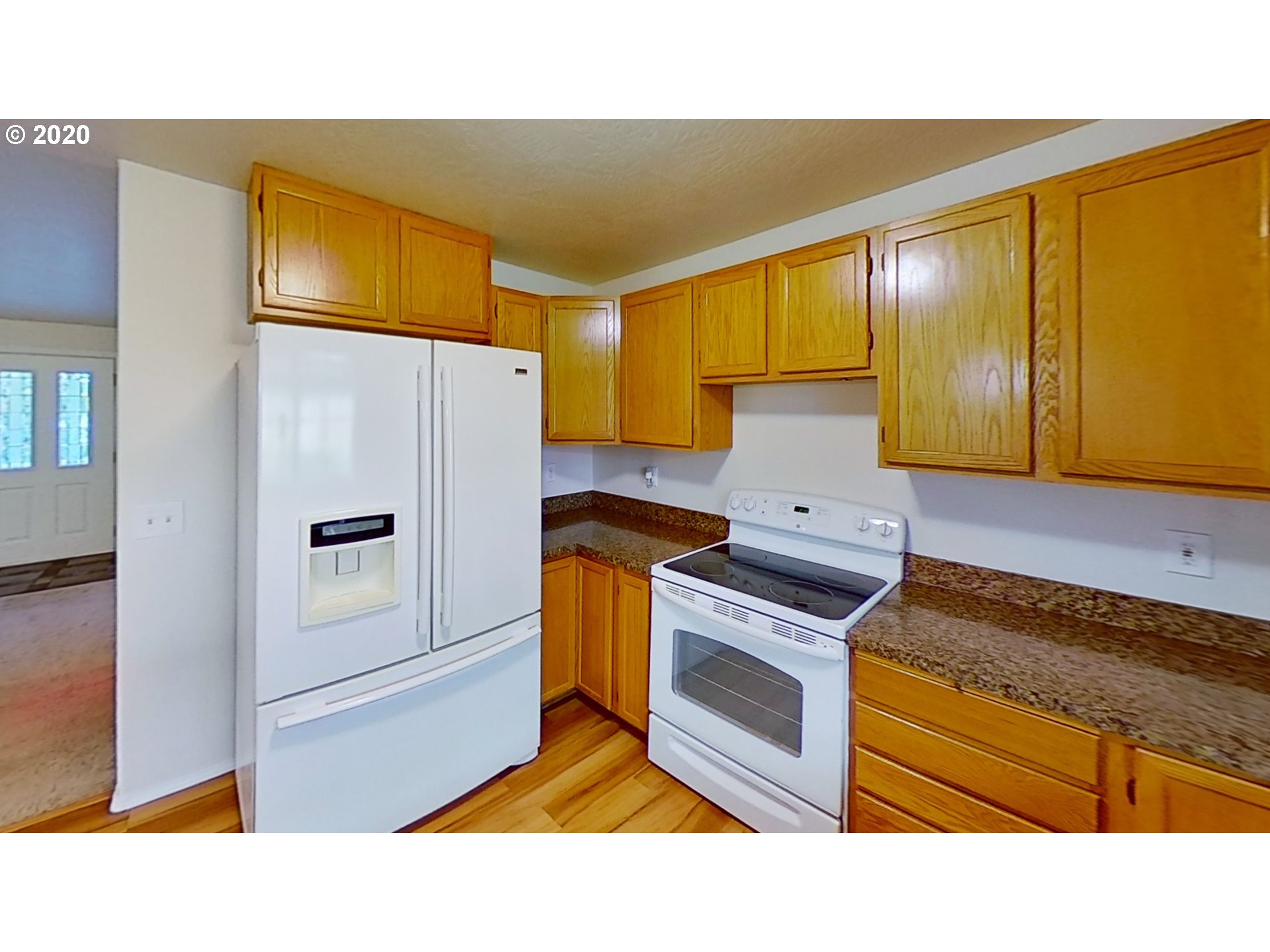 553 South 67th Street Springfield, OR 97478 - Photo 9 of 19