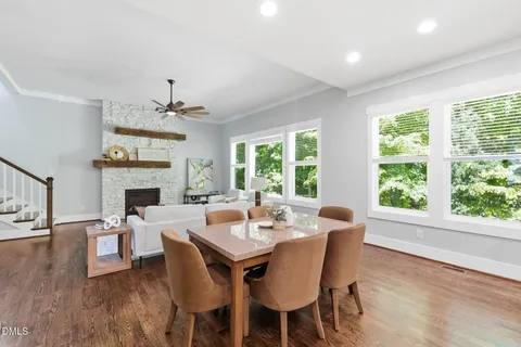 $985,000 | 139 Larkin Lane, Chapel Hill, NC 27516