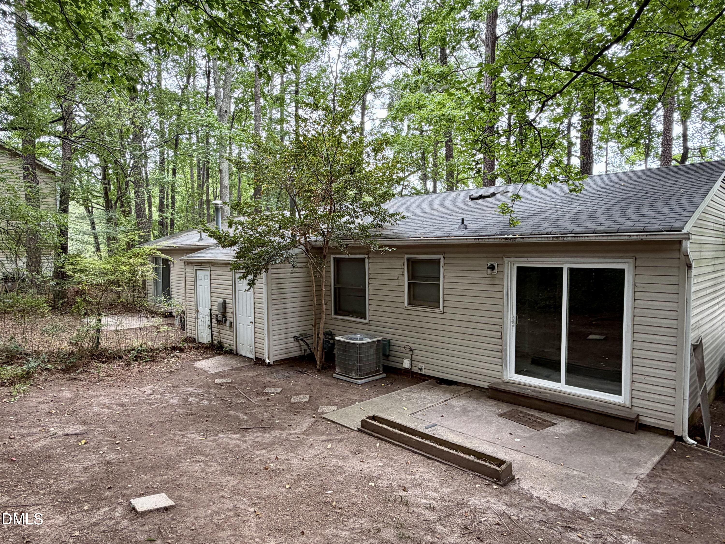 841 Barringer Drive Raleigh, NC 27606 - Photo 21 of 26