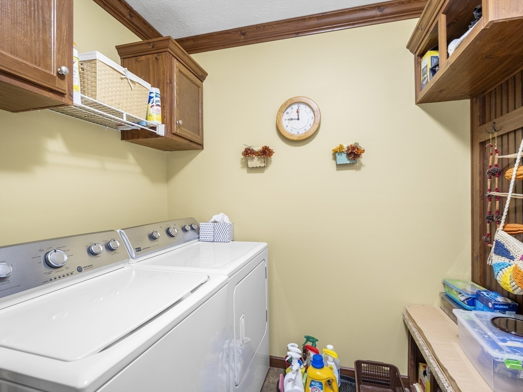 53 Ruby Road Gardner, MA 01440 - Photo 34 of 40 a utility room with dryer and washer