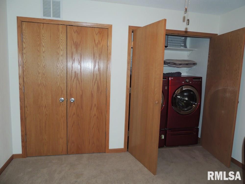 613 Lost Grove Road Princeton, IA 52768 - Photo 12 of 24 Gallery Image 12