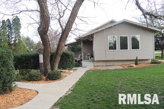 613 Lost Grove Road Princeton, IA 52768 - Photo 22 of 24 Gallery Image 22