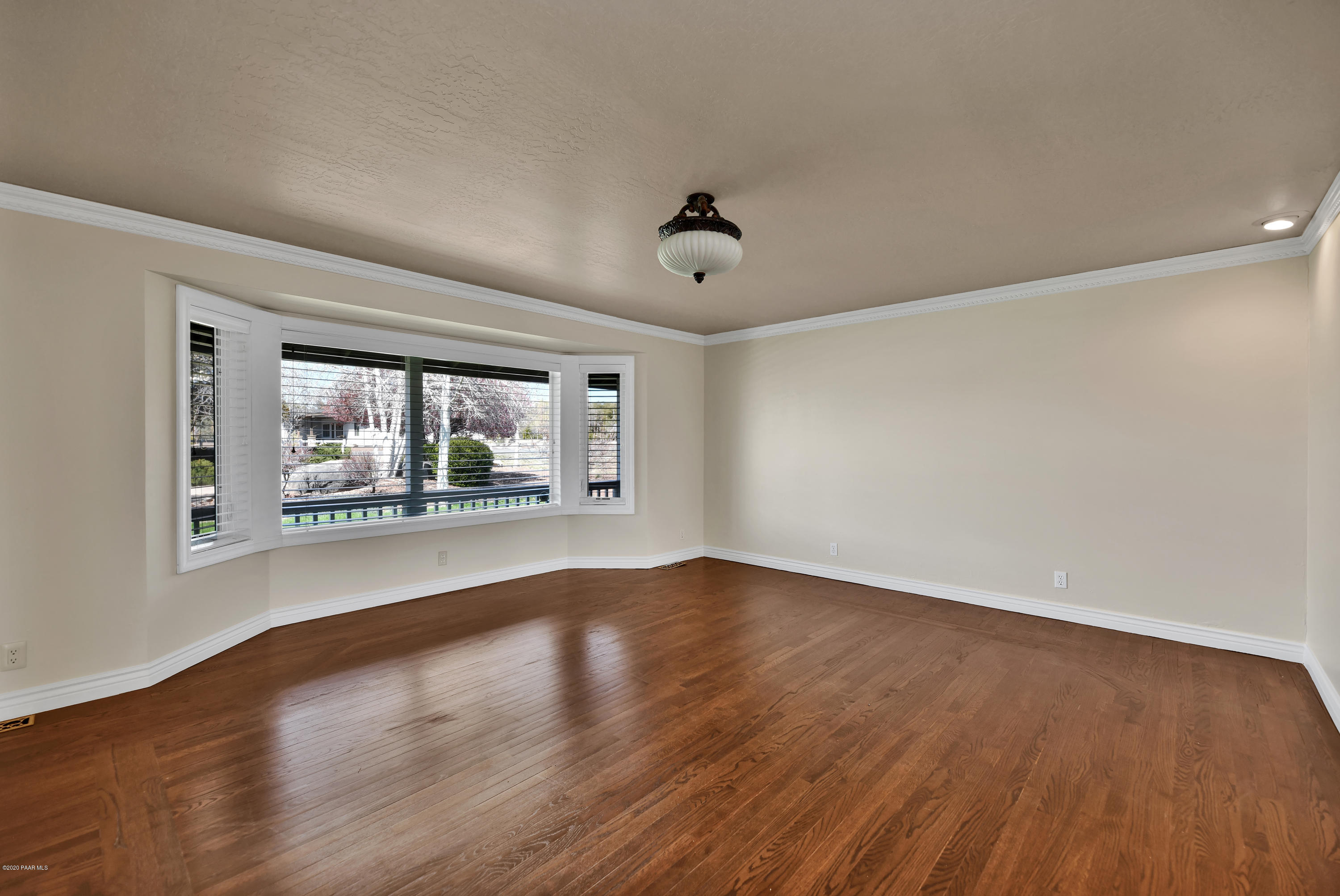 1924 Estrella Road Prescott, AZ 86305 - Photo 17 of 71 Formal livingroom