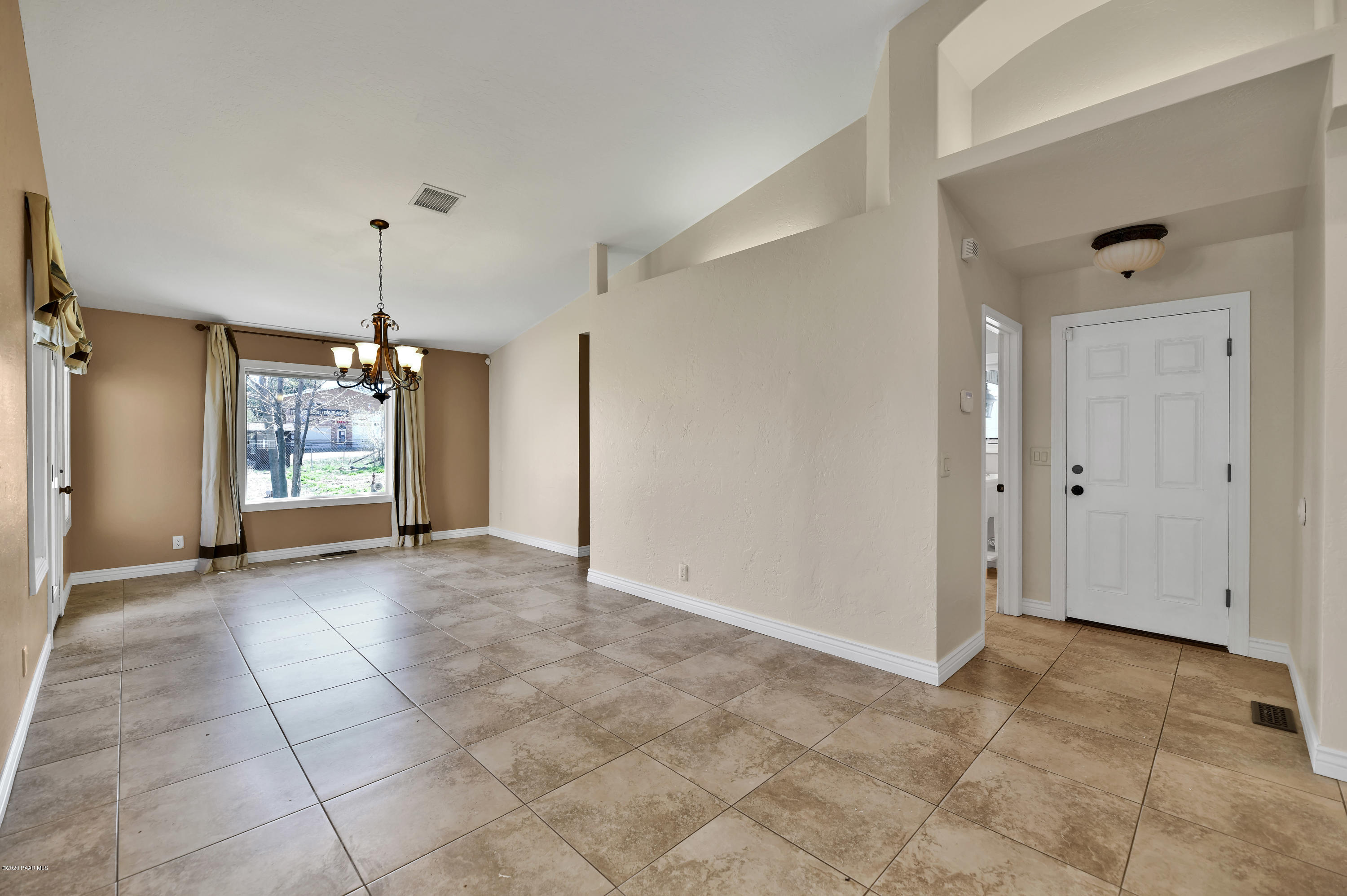 1924 Estrella Road Prescott, AZ 86305 - Photo 29 of 71 Formal Dining