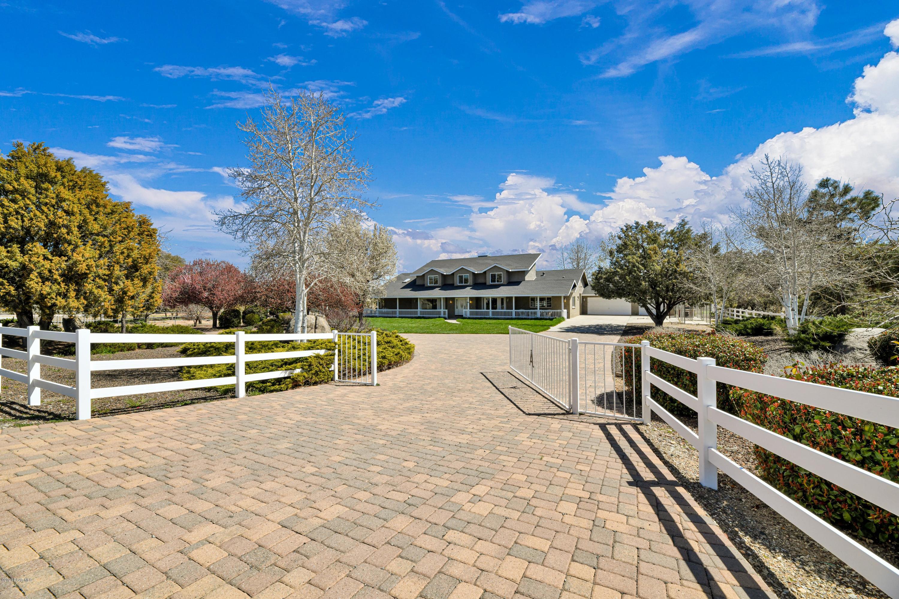 1924 Estrella Road Prescott, AZ 86305 - Photo 4 of 71 Gated