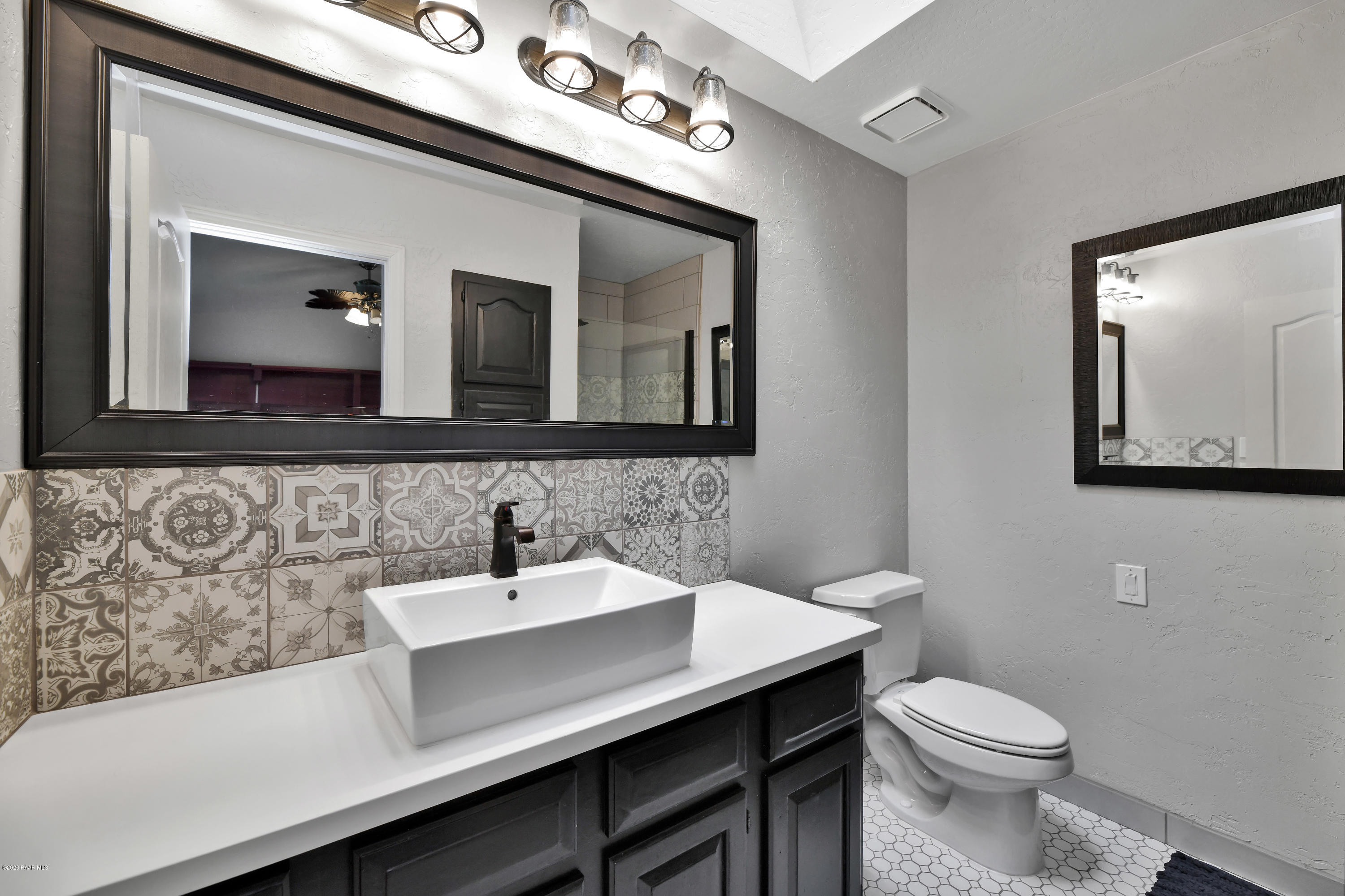 1924 Estrella Road Prescott, AZ 86305 - Photo 49 of 71 Bathroom 2 - upstairs