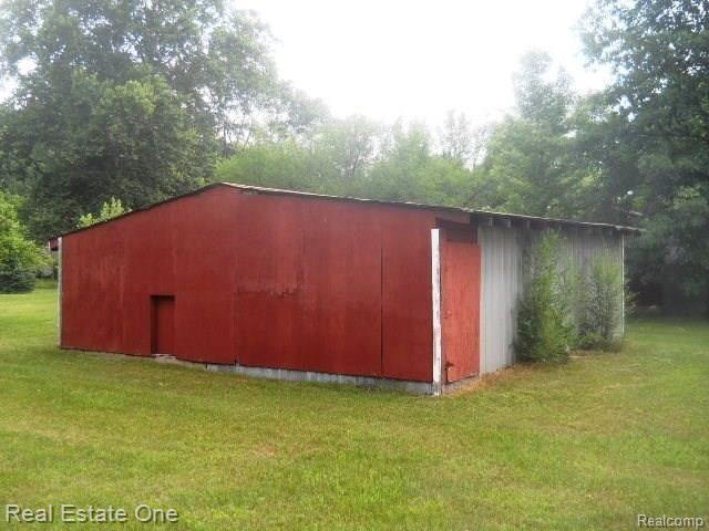 6536 Mayfair Road Utica, MI 48317 - Photo 16 of 17 DSCN5198.JPG