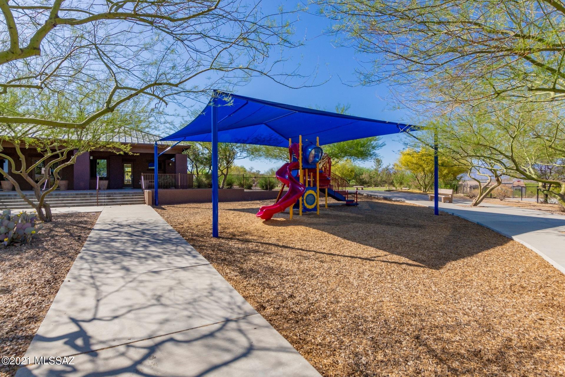 5609 South Sunrise Peak Road Tucson, AZ 85747 - Photo 36 of 39