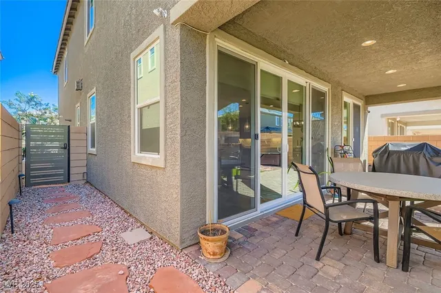 $549,900 | 10187 West Meranto Avenue, Las Vegas, NV 89178