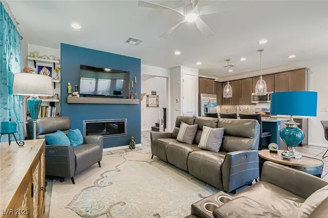 $549,900 | 10187 West Meranto Avenue, Las Vegas, NV 89178