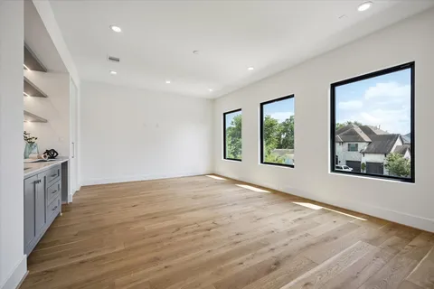 $1,655,000 | 6534 Corbin Street, Houston, TX 77055