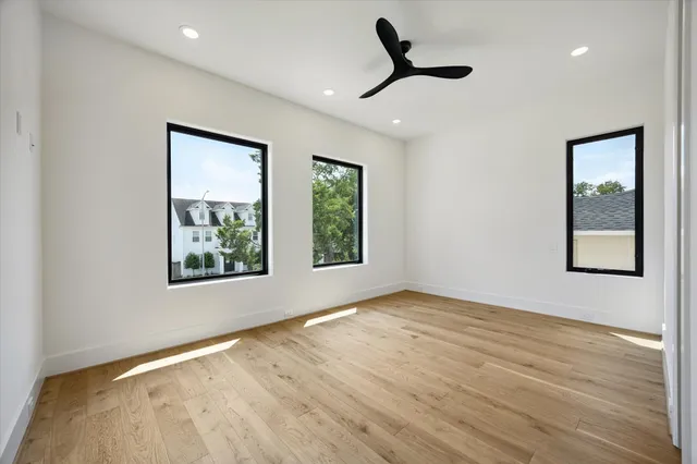 $1,655,000 | 6534 Corbin Street, Houston, TX 77055