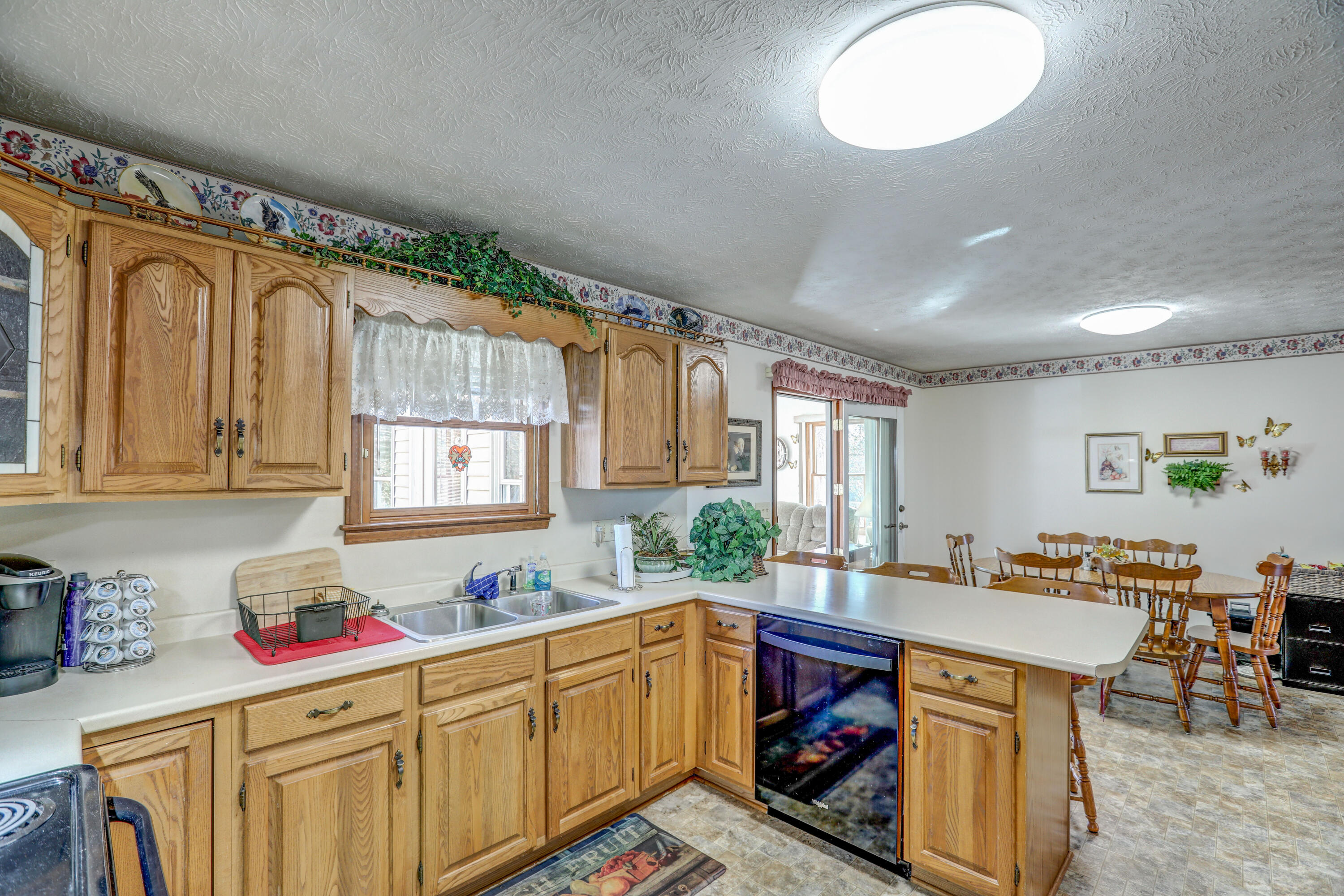 1161 Mitchell Road Kingsport, TN 37663 - Photo 22 of 68 B42A2874_5_6_7_8 - Copy - Copy