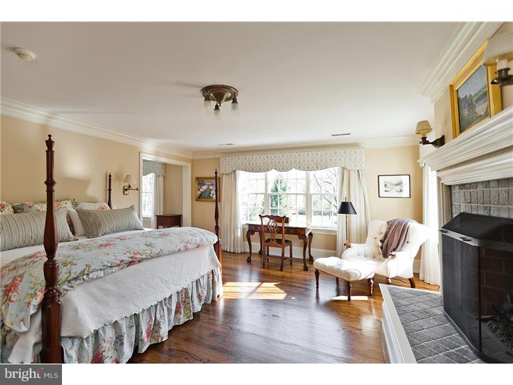 504 Plymouth Road Ambler, PA 19002 - Photo 9 of 15 Bedroom - Main