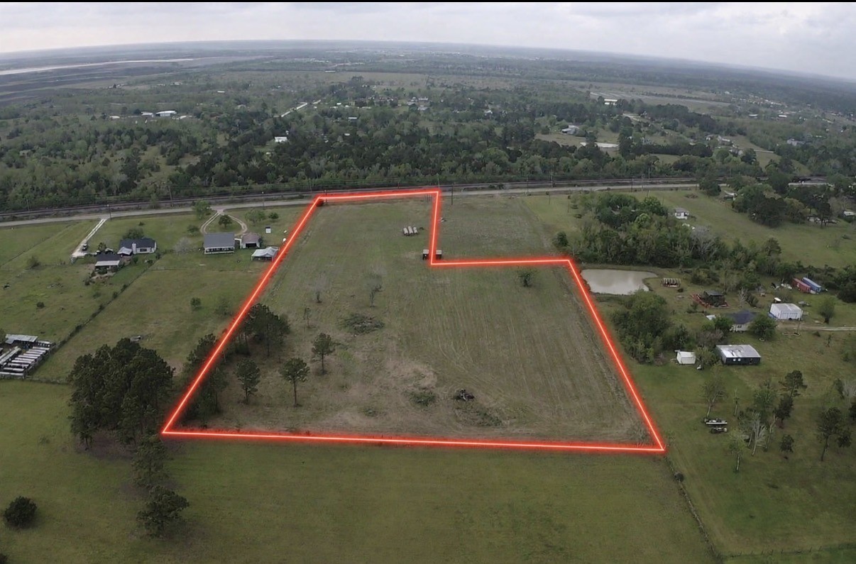 9715 County Road 171 Liverpool, TX 77577 - Photo 9 of 9