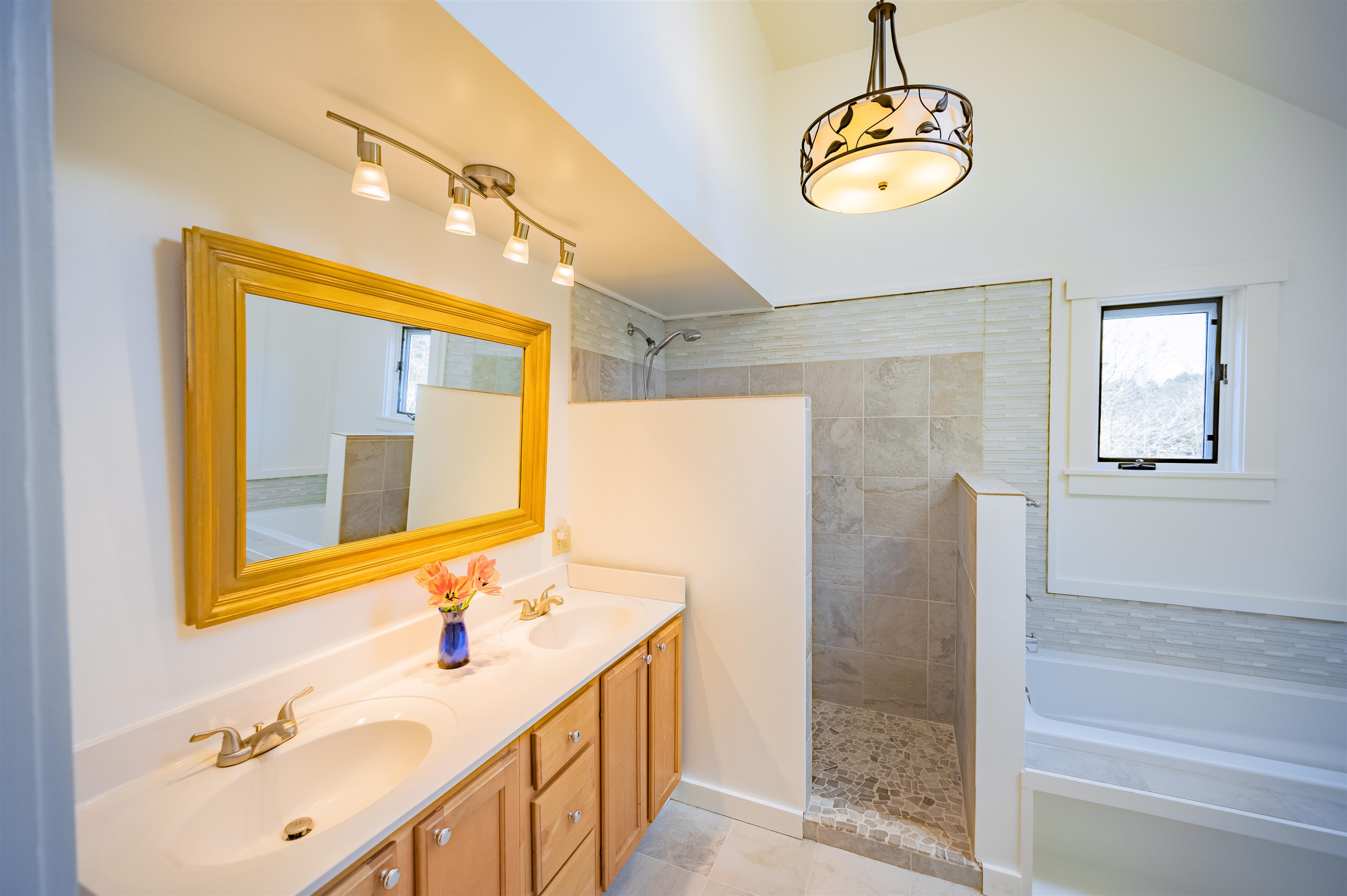 729 Country Club Road Plainfield, VT 05667 - Photo 27 of 40