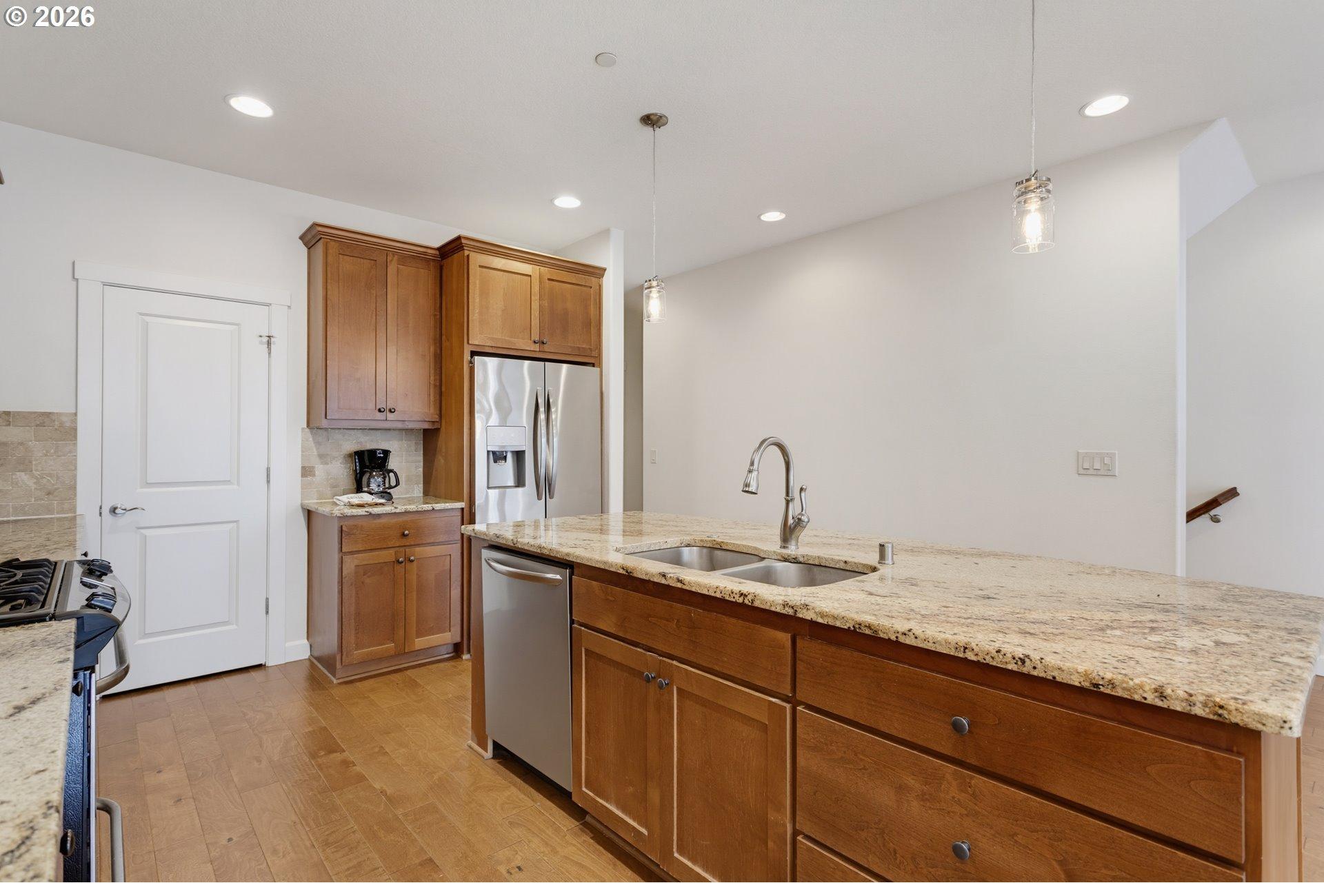 4233 Northwest Sage Loop Camas, WA 98607 - Photo 10 of 39 Gallery Image 10