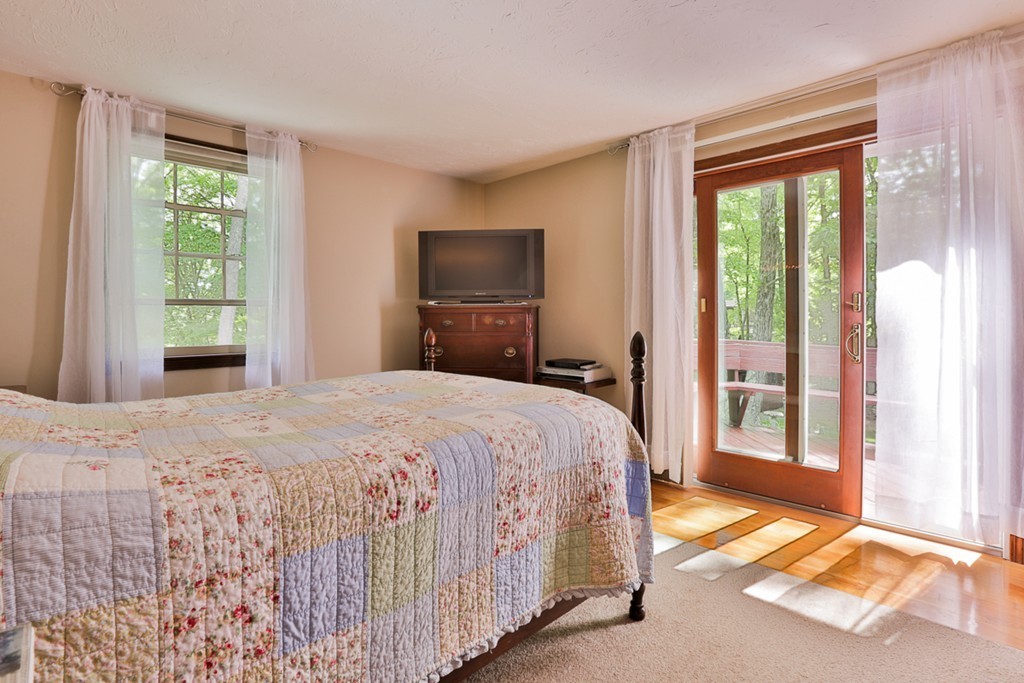 22 Hobbs Road Princeton, MA 01541 - Photo 17 of 27