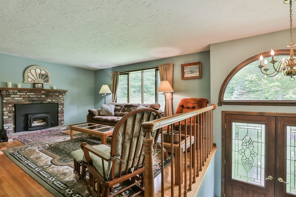 22 Hobbs Road Princeton, MA 01541 - Photo 8 of 27