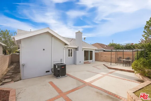 $865,000 | 20243 Valerio Street, Winnetka, CA 91306